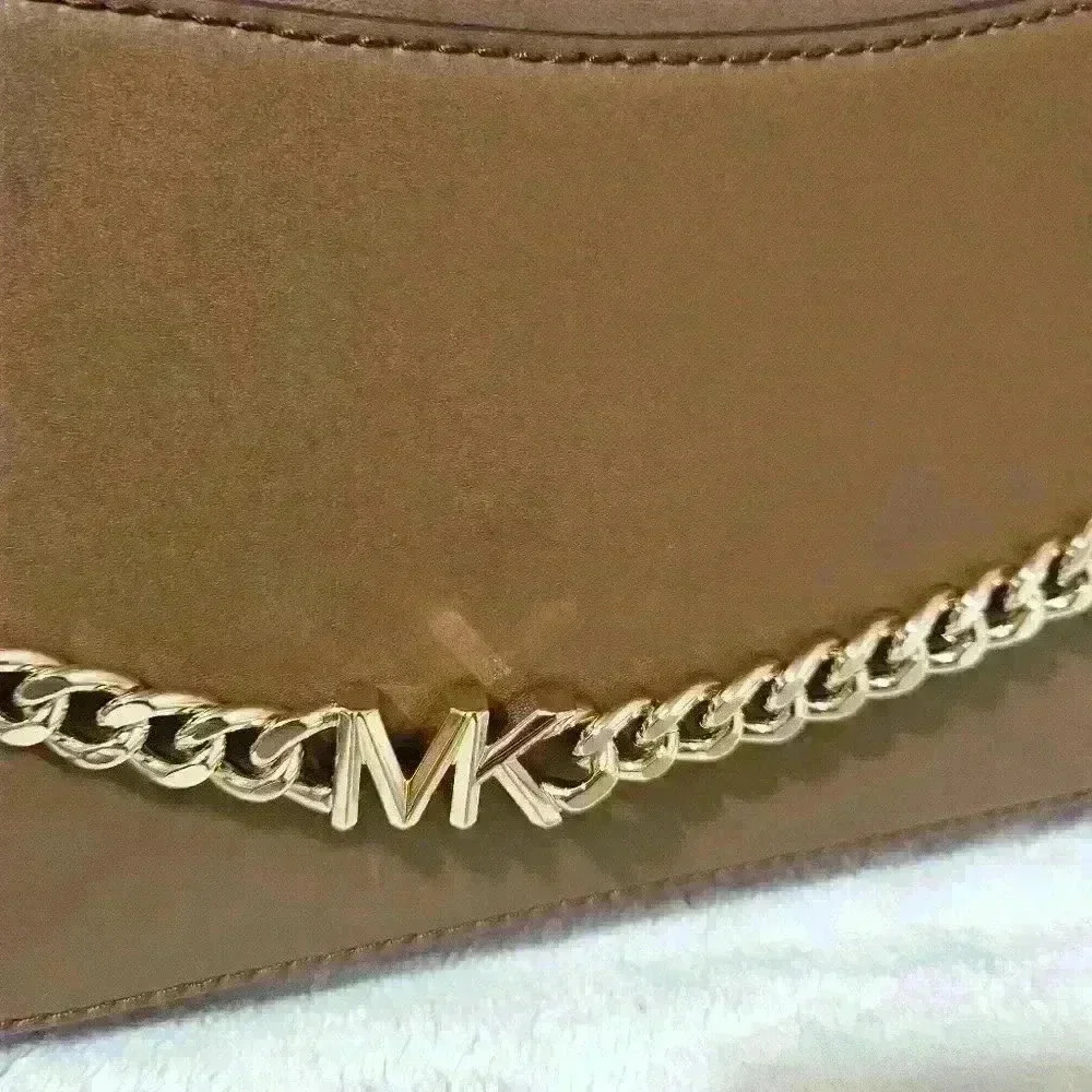 NWT Michael Kors Jet Set bag - Picture 9 of 9